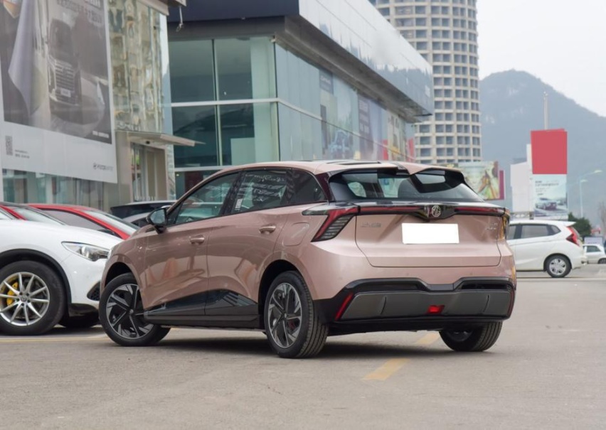 MG推出高颜值MULAN版本车型，跟影豹UNI-V一决胜负