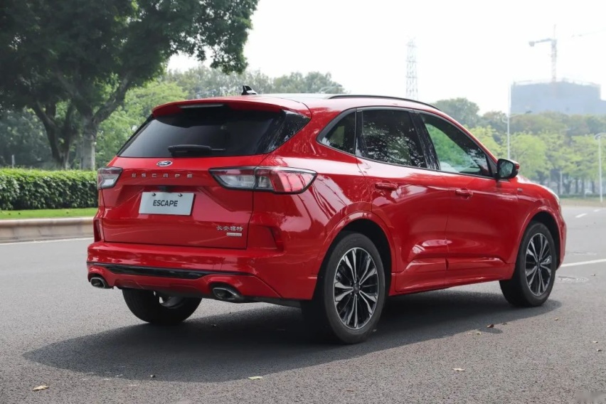 性价比最高的合资SUV？248马力、四驱！才19万起！