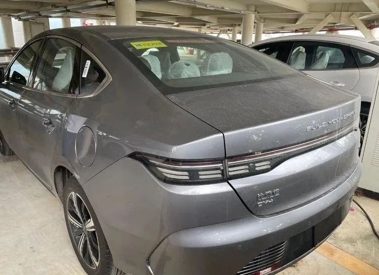 6.8秒破百的哈弗H6S、配置拉满的岚图FREE纯电城市版都上市了
