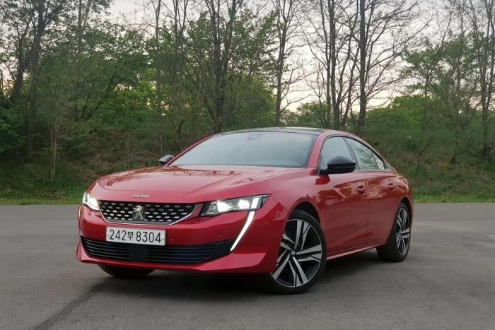 为什么国产标致508L不畅销，看看海外508GT就知道了？