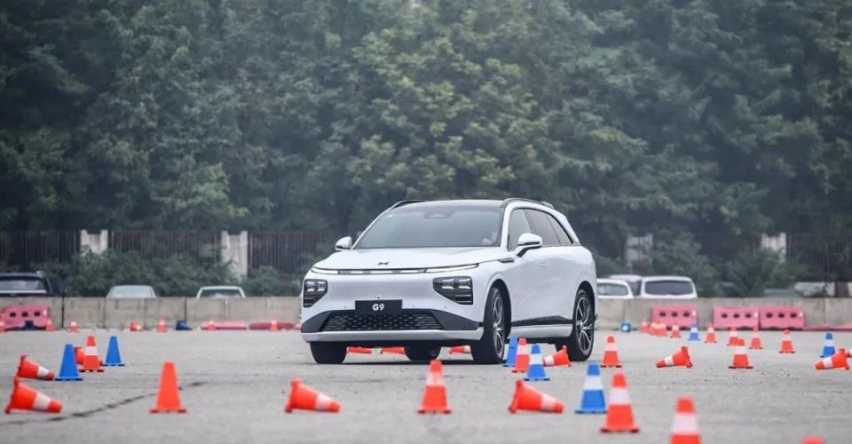 越级挑战Cayenne S？深度试驾小鹏G9
