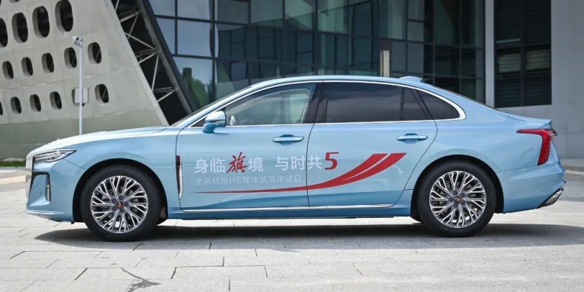 老师开什么车好？适合教师开的3款B级车 优雅内涵又不失面子