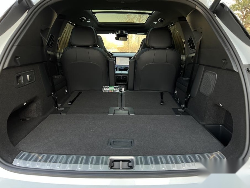 卖40万的国产SUV 领克09产品力能行吗？