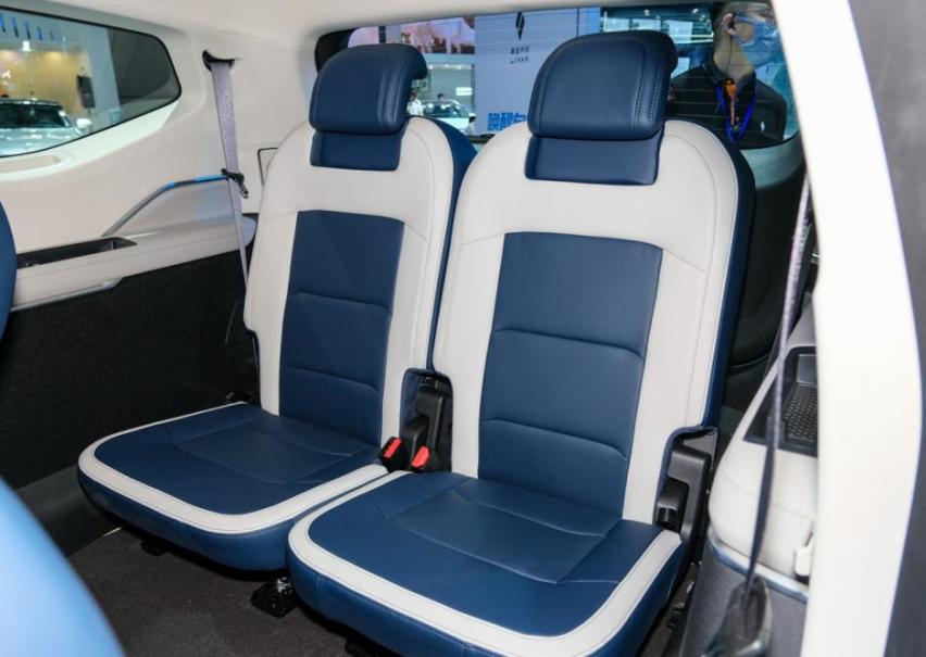 力帆要靠它重获新生？睿蓝枫叶新能源SUV，跟蔚来一样能换电