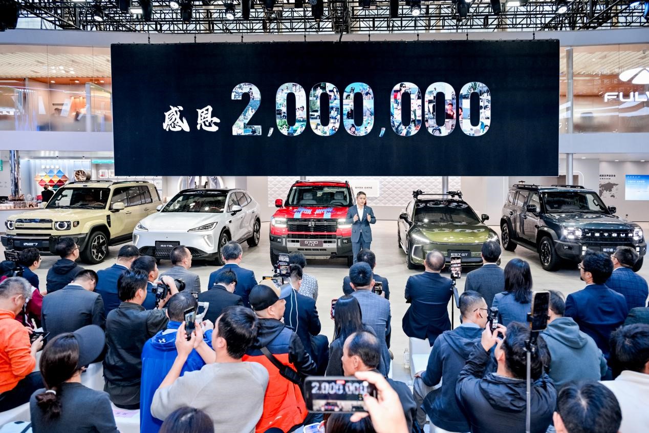 �Ї�����ԽҰSUV�I���ߣ���;��܇�Wҫ2025�V��܇չ