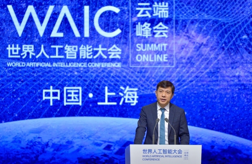 李彦宏新书《智能交通》，描绘一幅怎样的未来出行画面？
