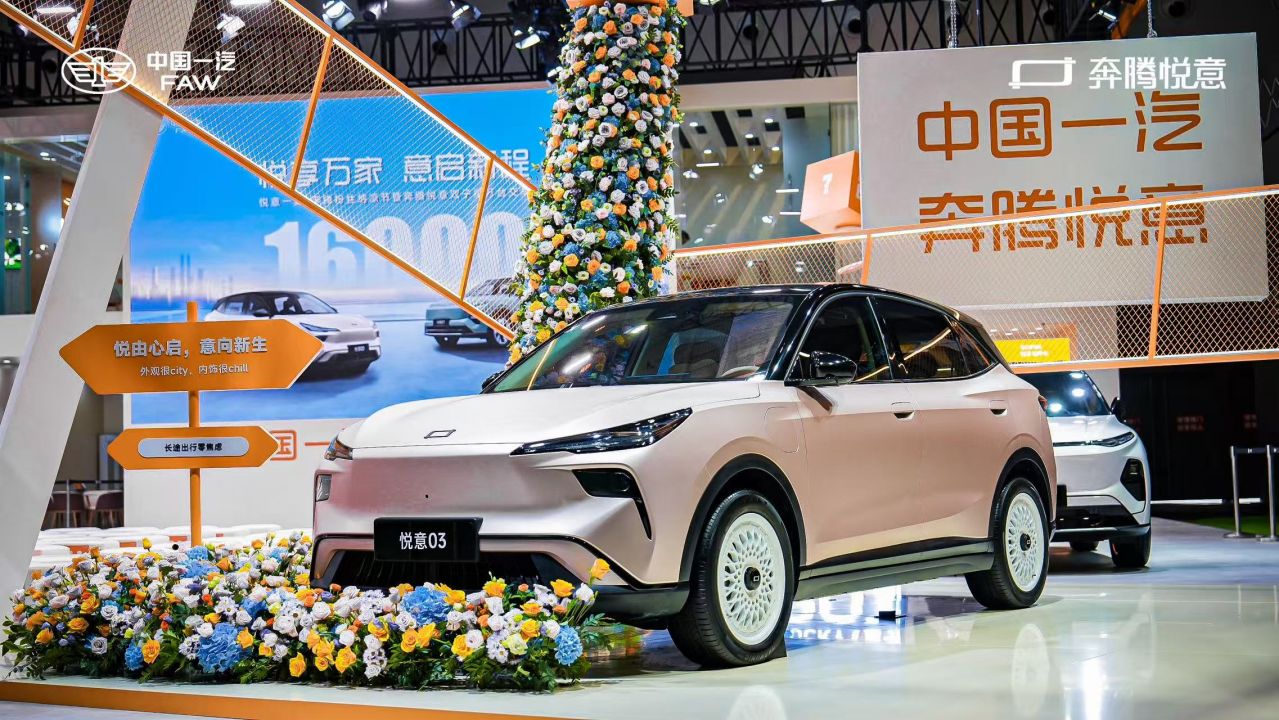 �����f�ң��↢�³̣�һ�����v�L��܇չ�����p�����f�_��܇