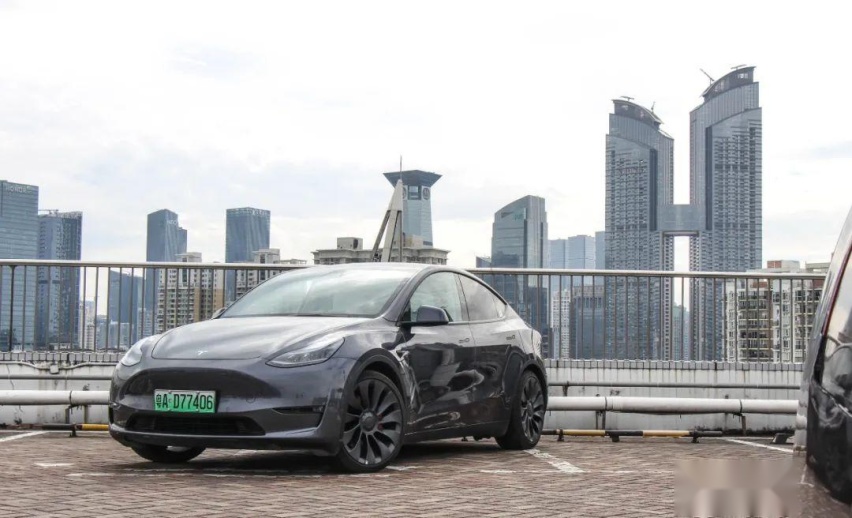 兼备两极分化的属性 特斯拉Model Y高性能版试驾体验