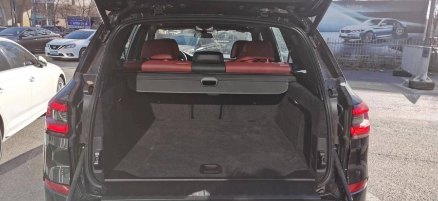 它才是梦想中的小目标，试驾BMW X5 40Li！