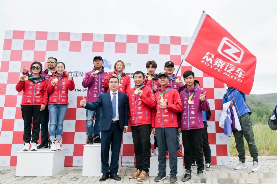 速度与激情 | 纯电小钢炮众泰E200上演漂移大秀