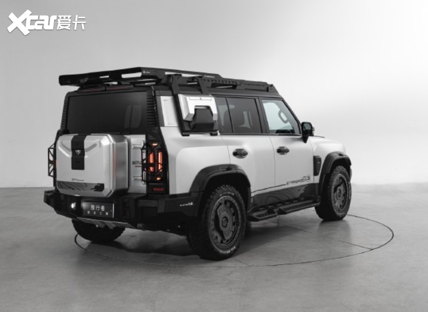 中国造了一辆路虎卫士！重度越野，2.0T+限滑锁，21.99万正式上市
