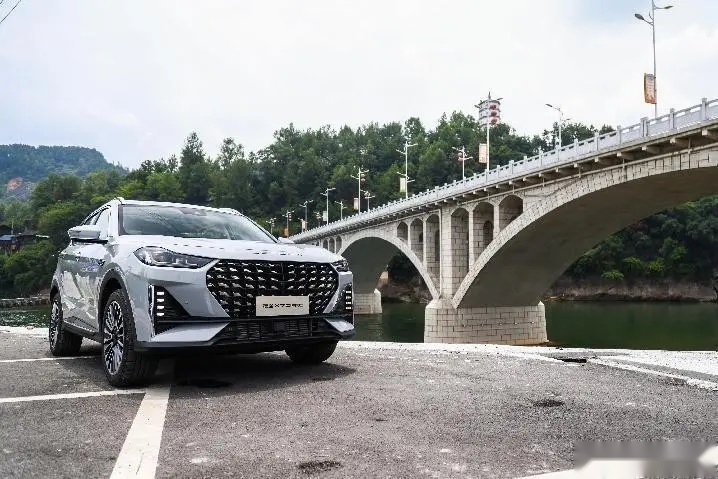 【e汽车】捷途X70 PRO正式上市！国民大七座SUV 10.29万起