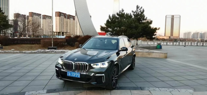 它才是梦想中的小目标，试驾BMW X5 40Li！