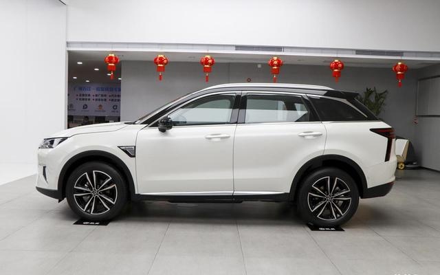1.5T有190马力，日产三菱技术支持，启辰星最低仅需11万