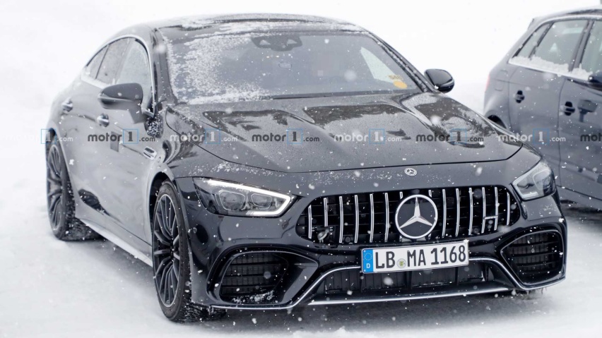 奔驰AMG GT 73曝光，伪装逐步褪去，或在年内首发