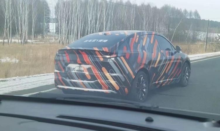 号称小米汽车最大对手！乐道L60实车亮相，空间能打赢Model Y？