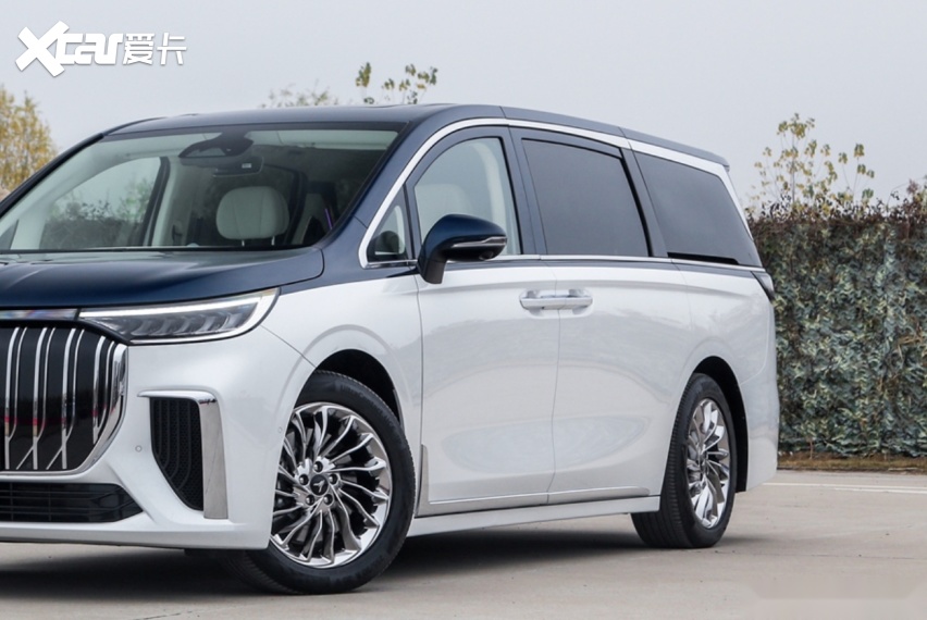 国产mpv扬眉吐气38万起配魔毯悬挂30分钟订出1000台