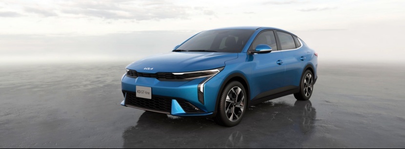 极氪发布售价百万级车型；比亚迪下线500万辆新能源车