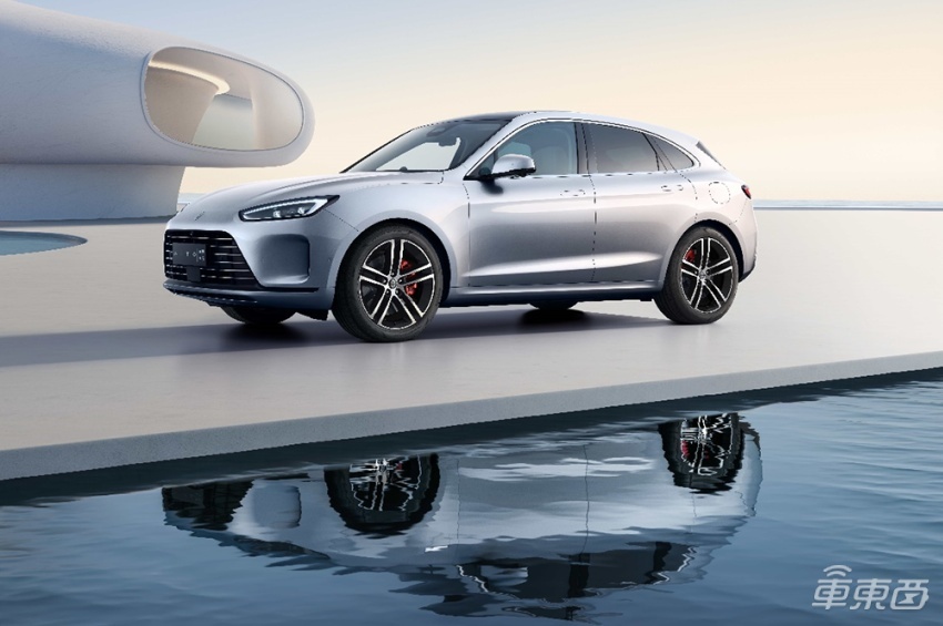 2023款AITO问界M5标准版发布，预售价25.98万，续航增至14