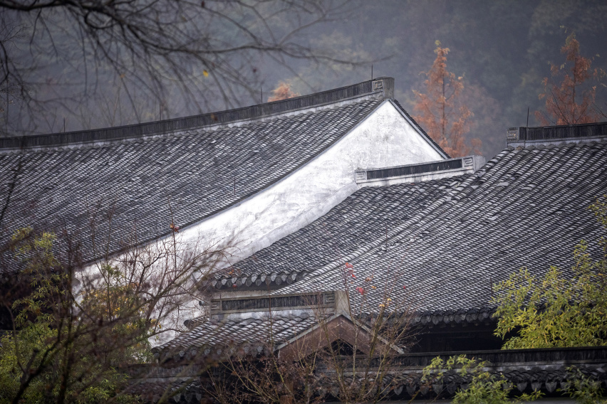 最美枫叶遇上徽派建筑，在这里寻一份悠然于心
