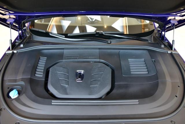又一款国产中大型SUV，内饰媲美奔驰，15万会卖疯？