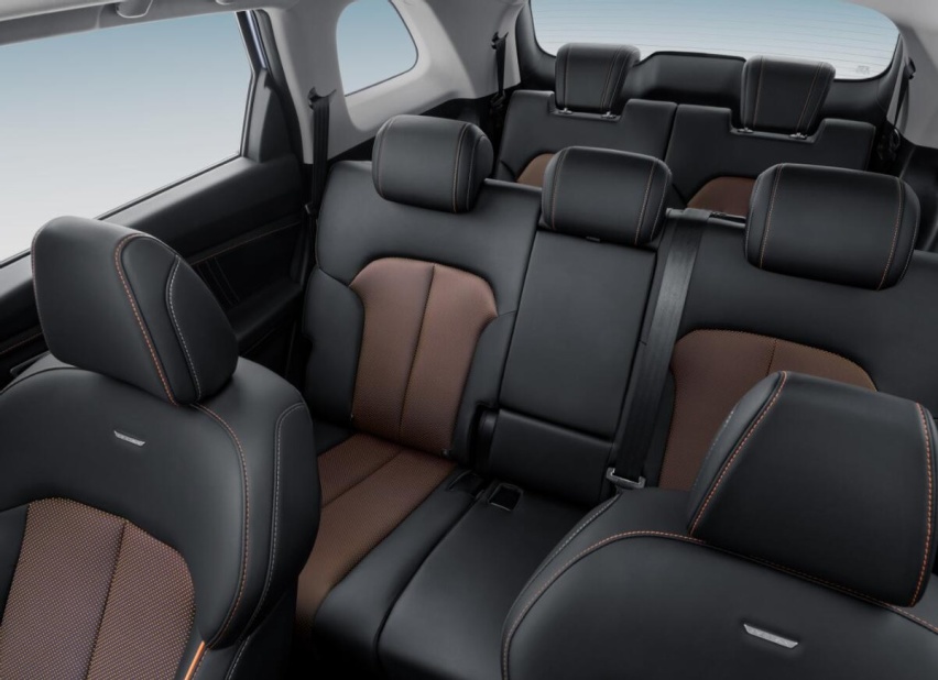 三排、SUV、大厂出品，长安欧尚X7 PLUS七座版售10.69万元起