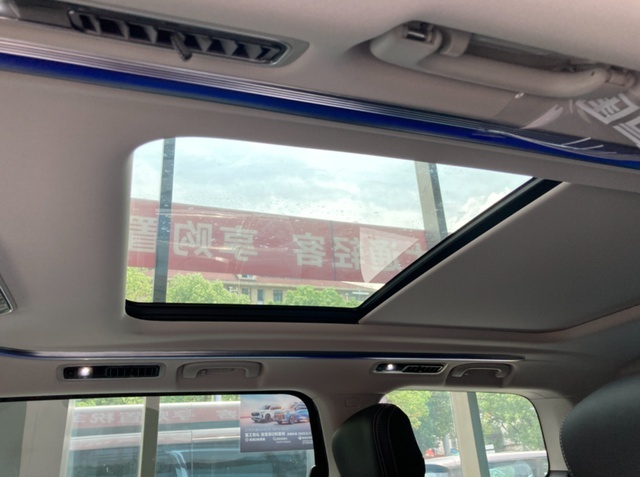 纯电+智能+豪华+MPV，上汽大通MAXUS MIFA 9实拍解析