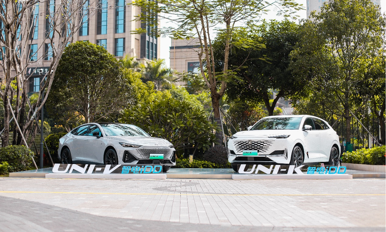 졢o혡ʡwLUNI-V/UNI-KiDD