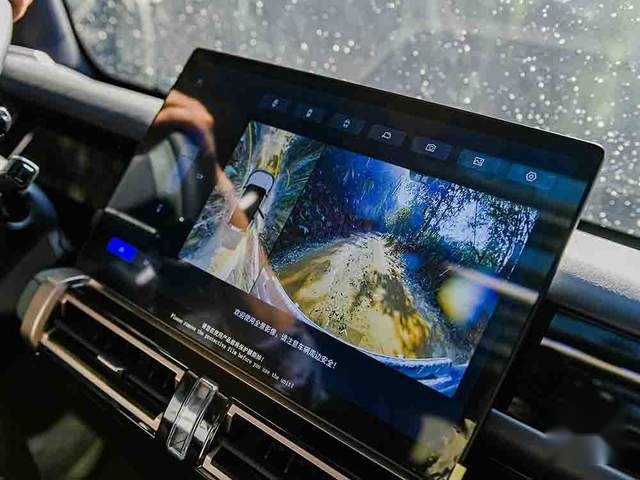 00后的第一辆SUV，选这些自主车型绝对OK！