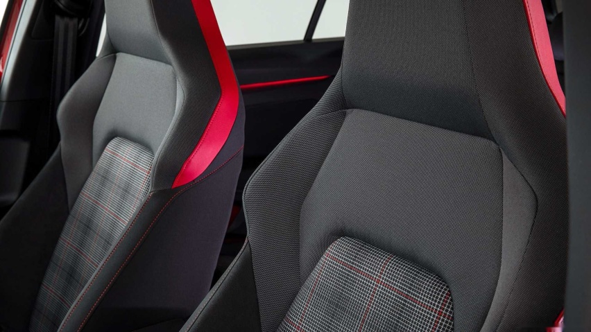 2020-volkswagen-golf-gti (8).jpg
