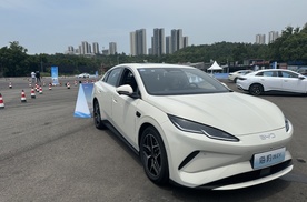 后驱魅力，品质座舱，海豹06EV成都试驾