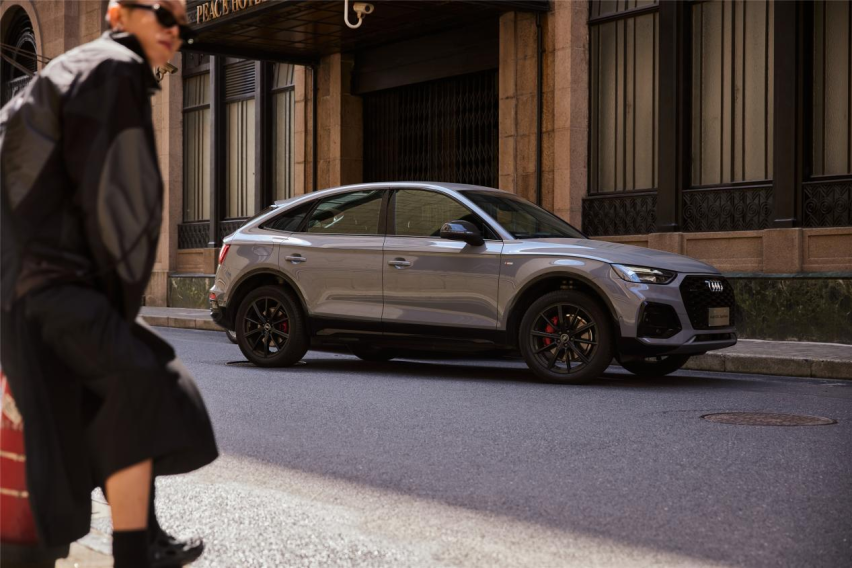 领先同级，Q5L Sportback诠释运动豪华轿跑SUV
