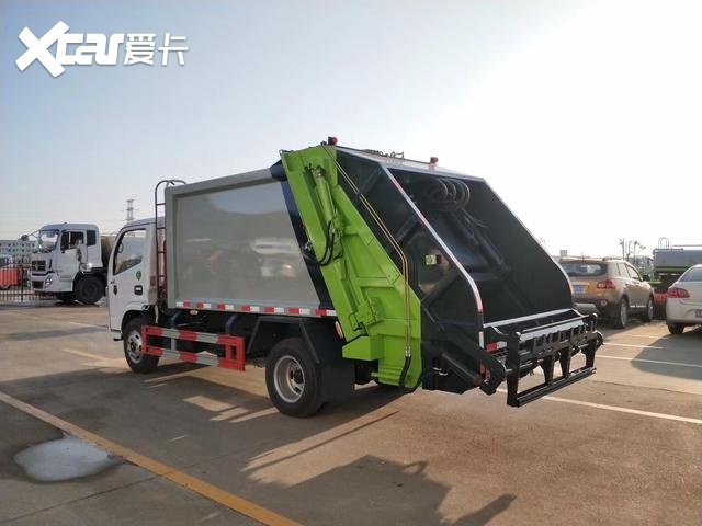 东风6方压缩垃圾车 环卫垃圾压缩车厂家报价