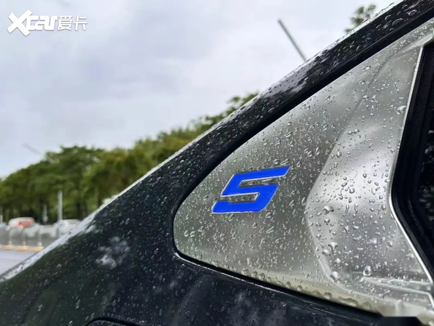 驾驭梦想：BMW i5 从深圳奔赴阿勒泰的壮丽之旅，今天启程！