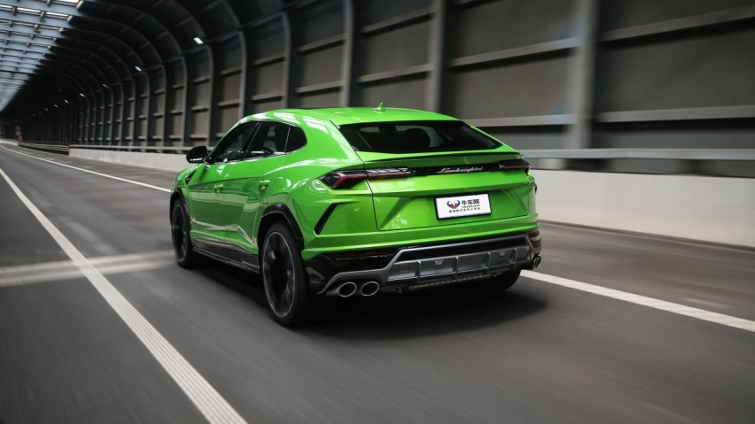 内燃机拥趸的Dream Car 试驾兰博基尼Urus