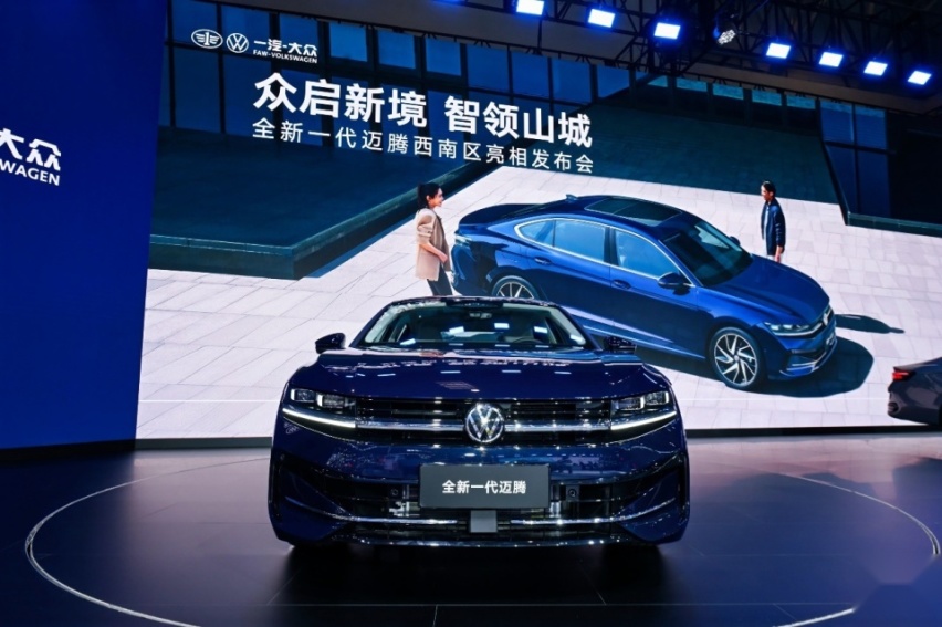 零百加速仅3.7秒，极狐阿尔法S5能否“跑”过竞品？