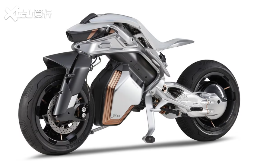 2023东京车展,雅马哈亮相多款概念摩托,主打新能源和电控系统