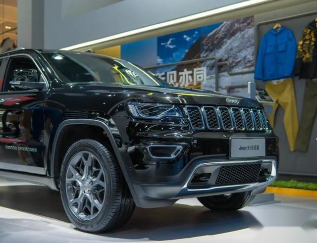Jeep大切诺基携手Timberland，车辙与脚印重合重新注解“探索”