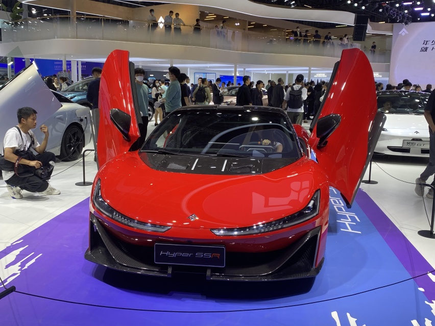 【上海车展】又有品牌造跑车了 昊铂Hyper GT亮相车展