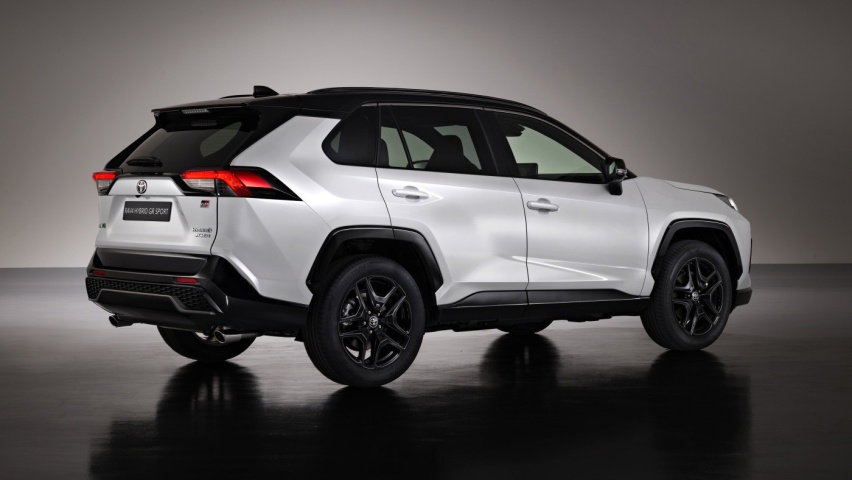 这款丰田RAV4太凶了！性能车级外观内饰 还有GR调校避震！