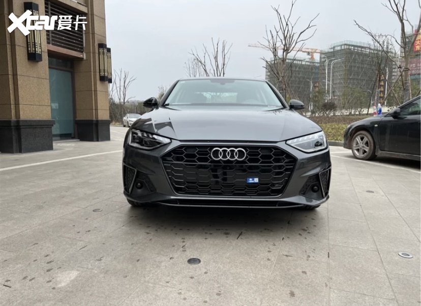 优惠8.3万入手奥迪A4L，性价比挺高，但这几处缺点不容忽视！