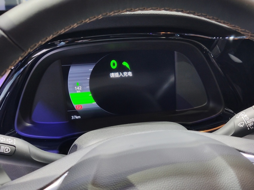 续航500km的纯电动SUV，车展实拍别克微蓝7
