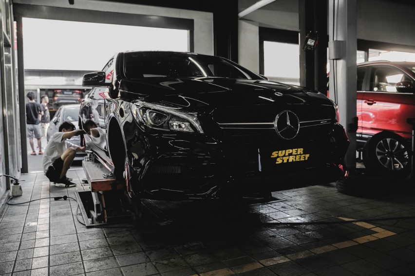 奔驰AMG CLA45改装EBC刹车钢喉