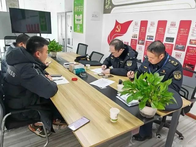 司机加收“空返费” 被拉进黑名单，以后都只能亏本跑长途了？