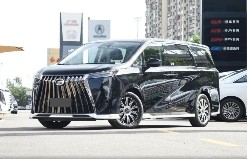 奶爸车新物种？家用7座插混MPV，传祺E9、腾势D9谁更好