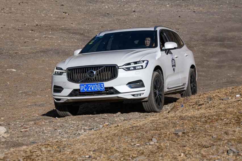 沃尔沃XC60的G318：高原、山路、两千里
