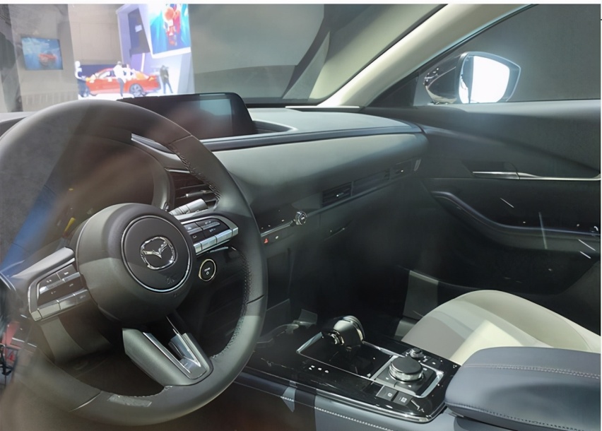 2021上海车展：全新马自达CX-30 EV正式发布