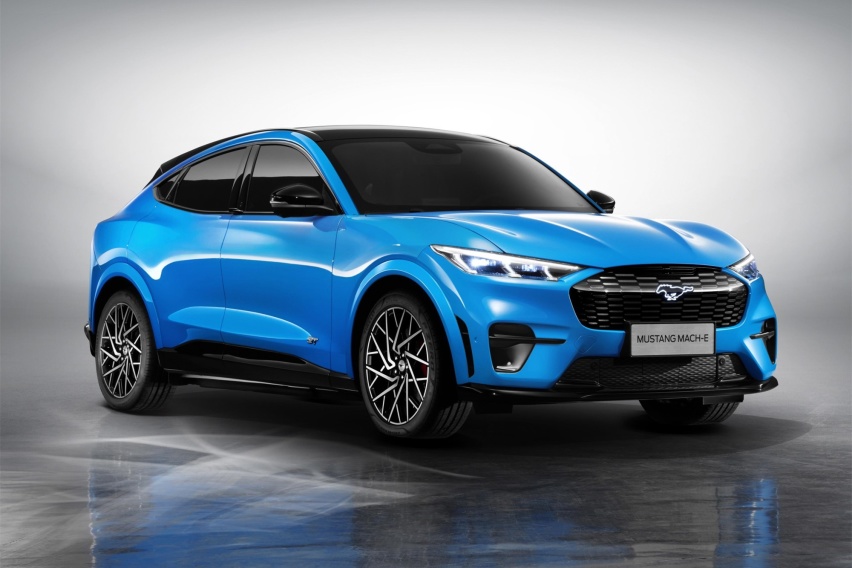 快既王道 Mustang Mach-E对比Model Y