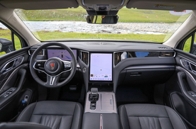 红旗HS7 PHEV开启预售 豪华中大型SUV的全新选择