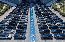 百天交付破 2 万，领克900树标杆持续领跑大六座SUV细分市场